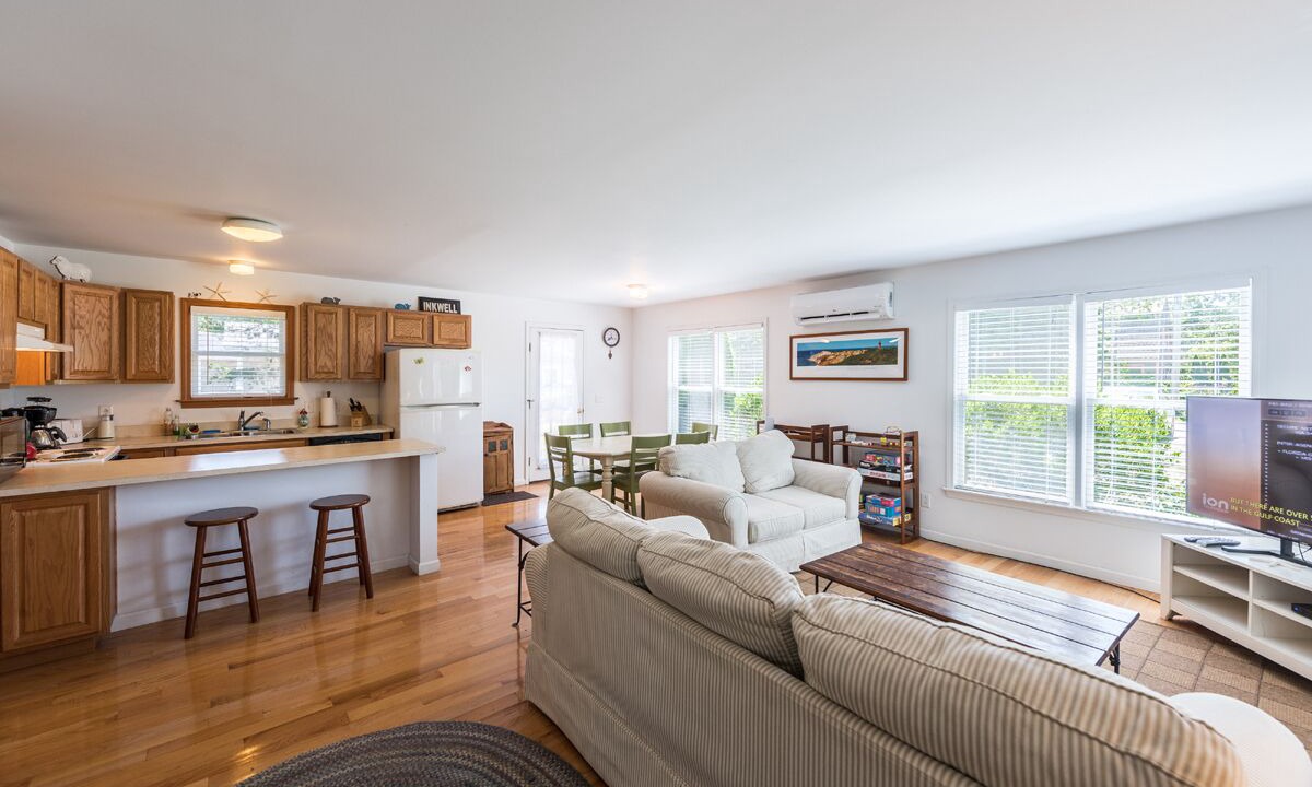 Photo of Bedroom in Oak Bluffs