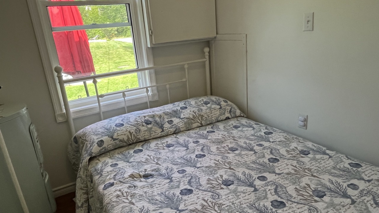 Photo of Bedroom in Colborne