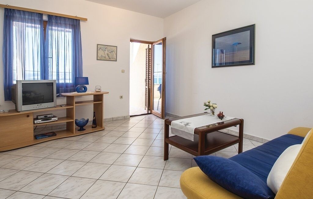 Photo of Livingroom in Sutivan