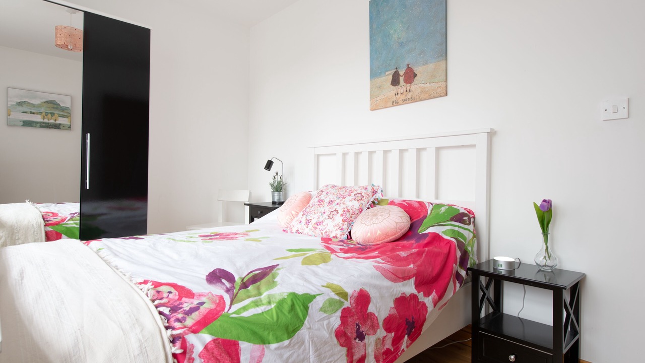 Photo of Bedroom in Wood Green