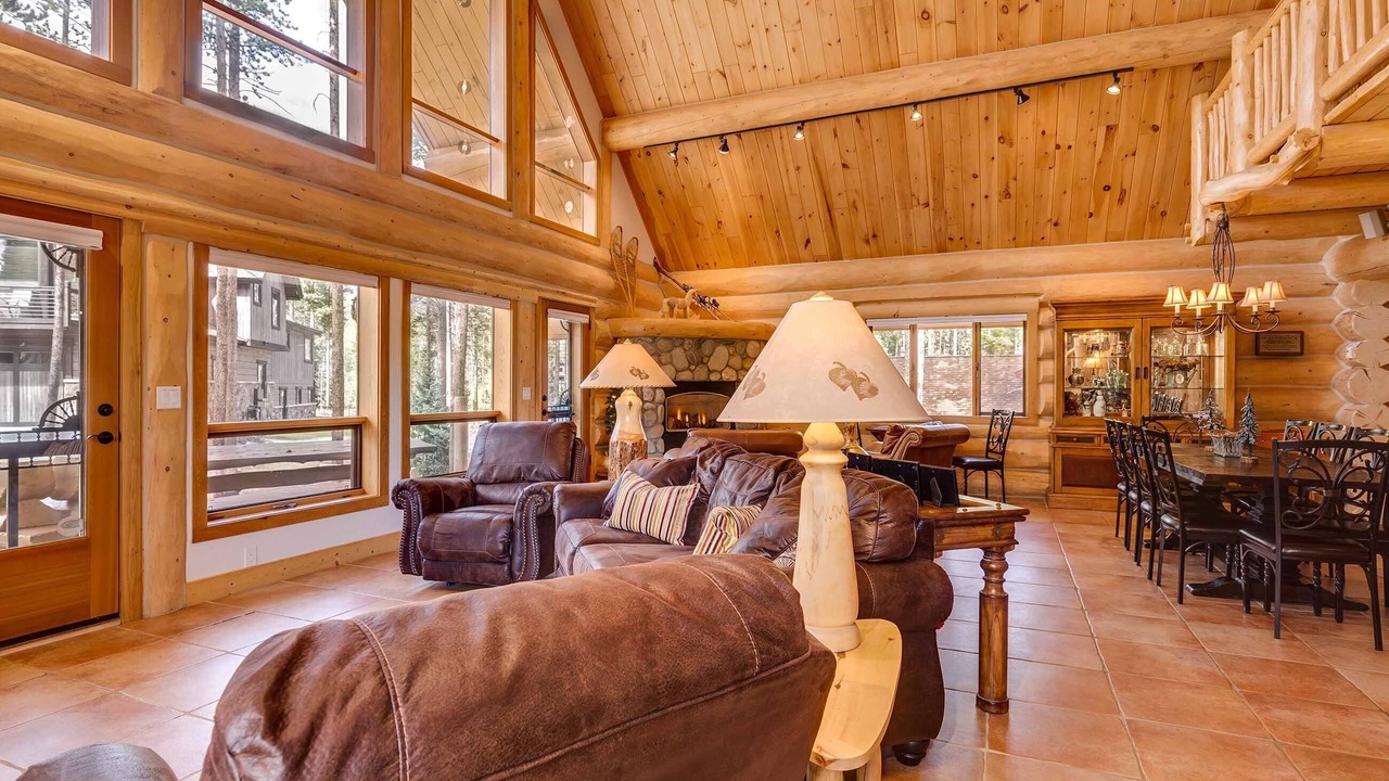 Photo of Bedroom in Boulder Ridge