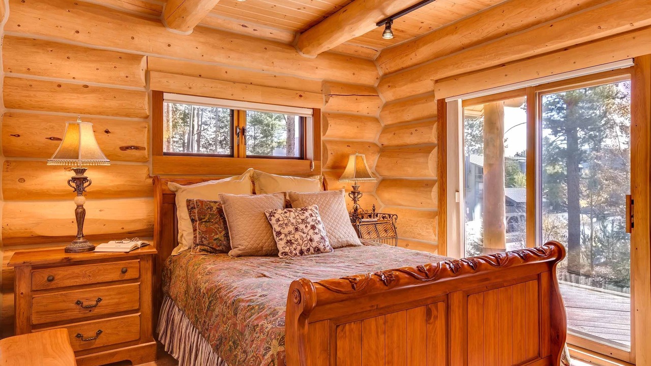 Photo of Bedroom in Boulder Ridge