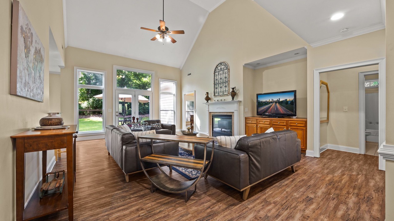 Photo of Livingroom in Tyrone