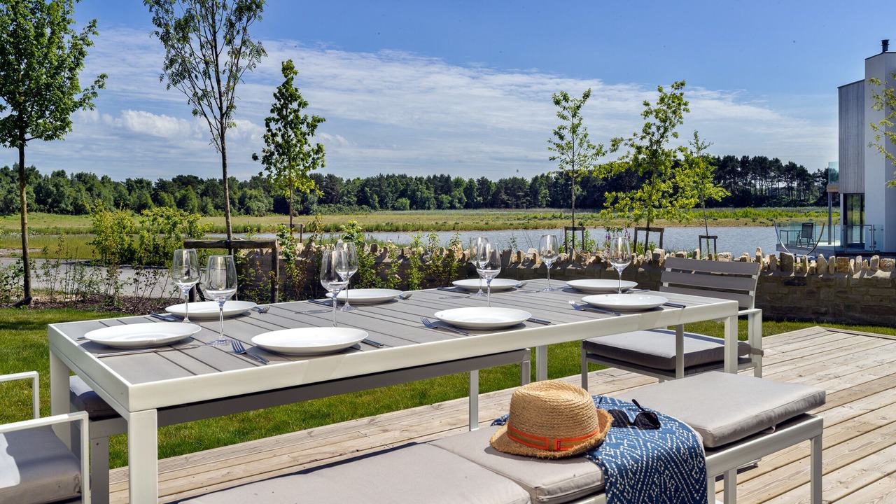 Photo of Outdoor in Holworth