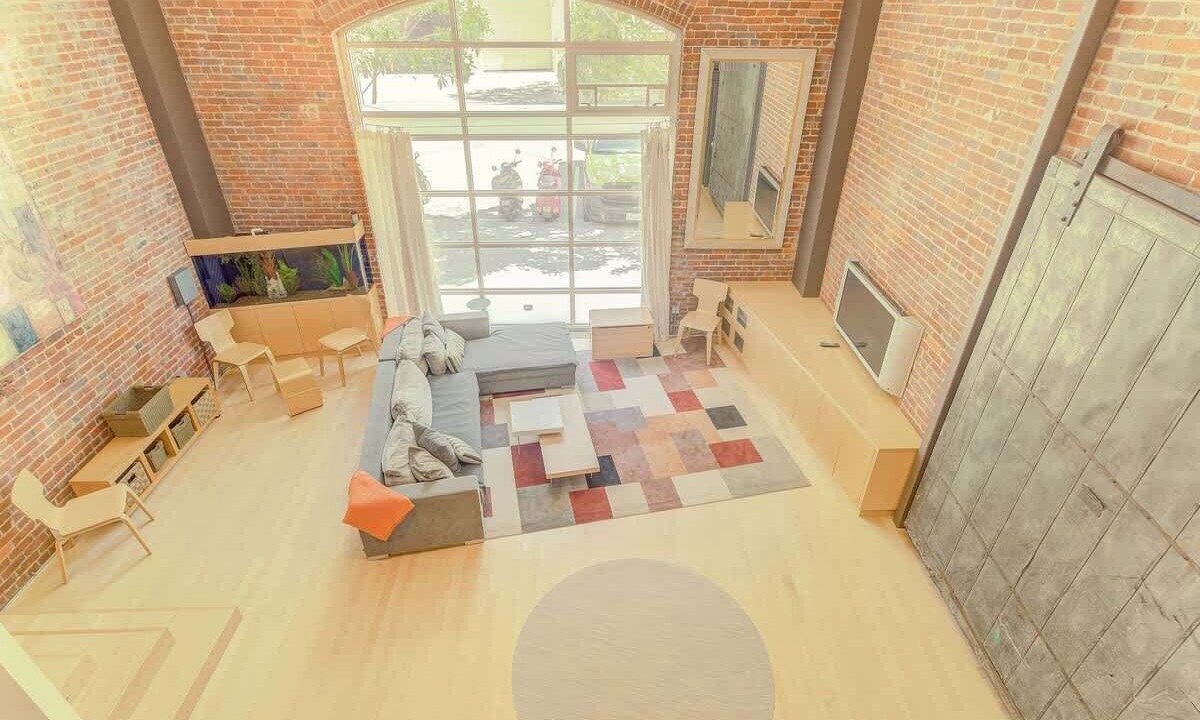 Photo of Livingroom in Rincon Hill