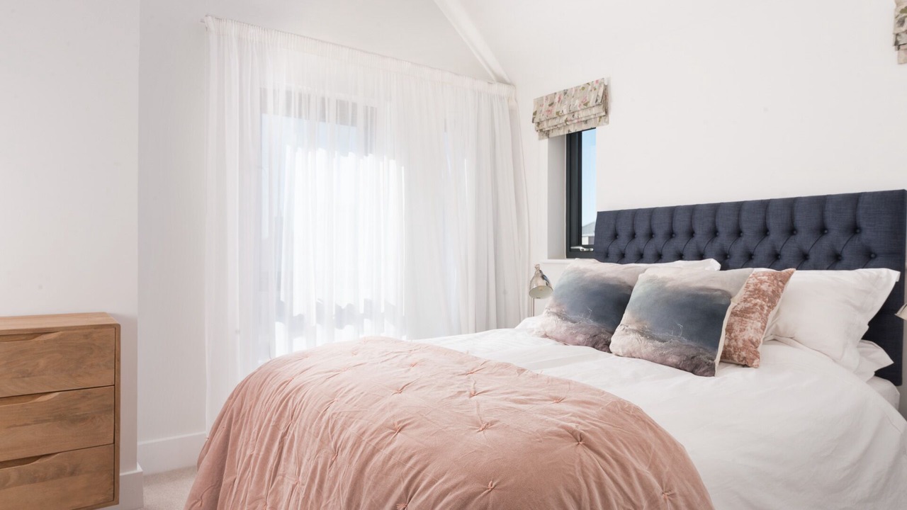 Photo of Bedroom in Holworth