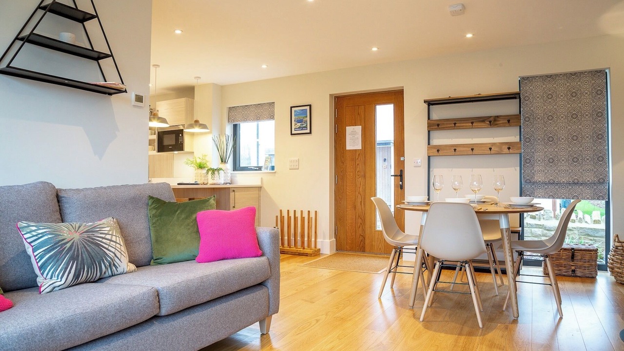 Photo of Livingroom in Holworth