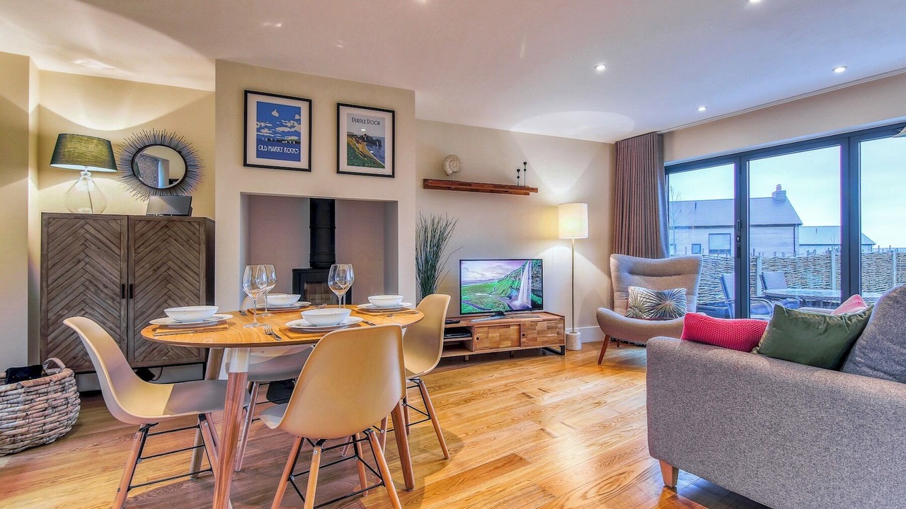 Photo of Livingroom in Holworth