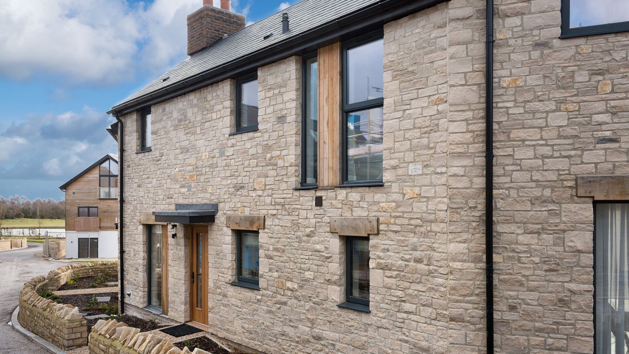 Photo of Outdoor in Holworth