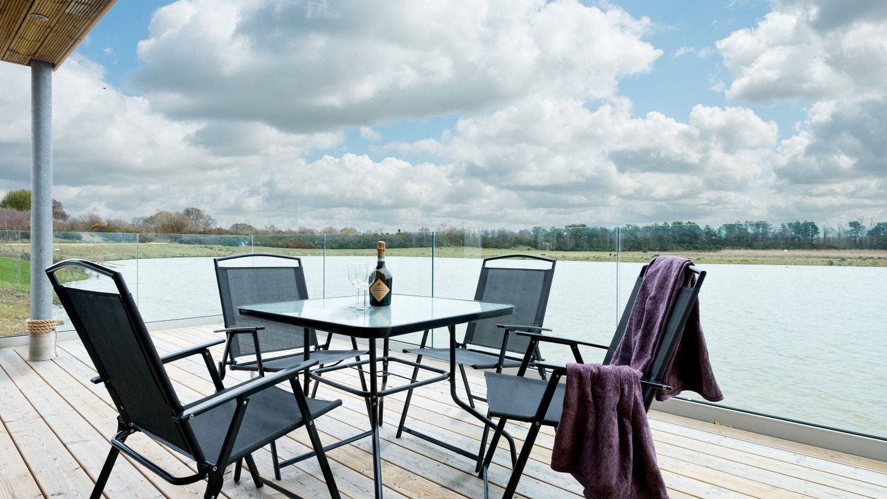 Photo of Outdoor in Holworth