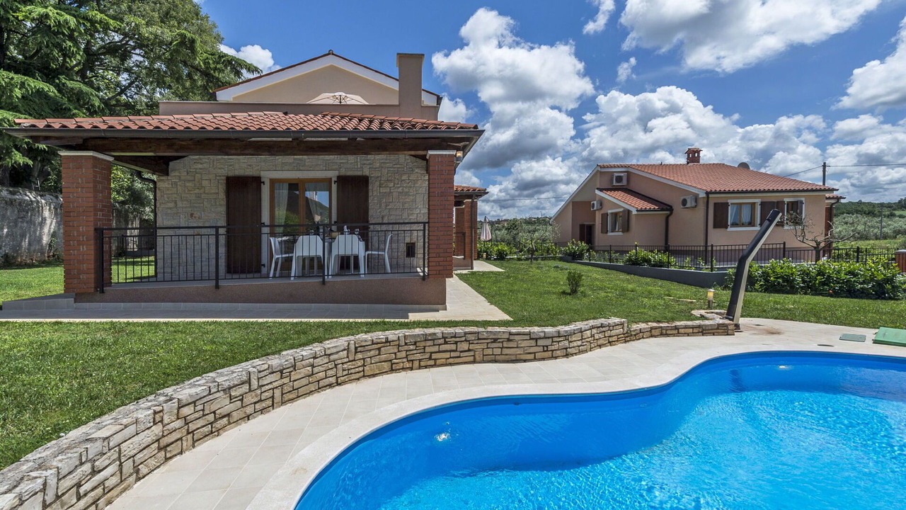 Photo of Outdoor in Farini
