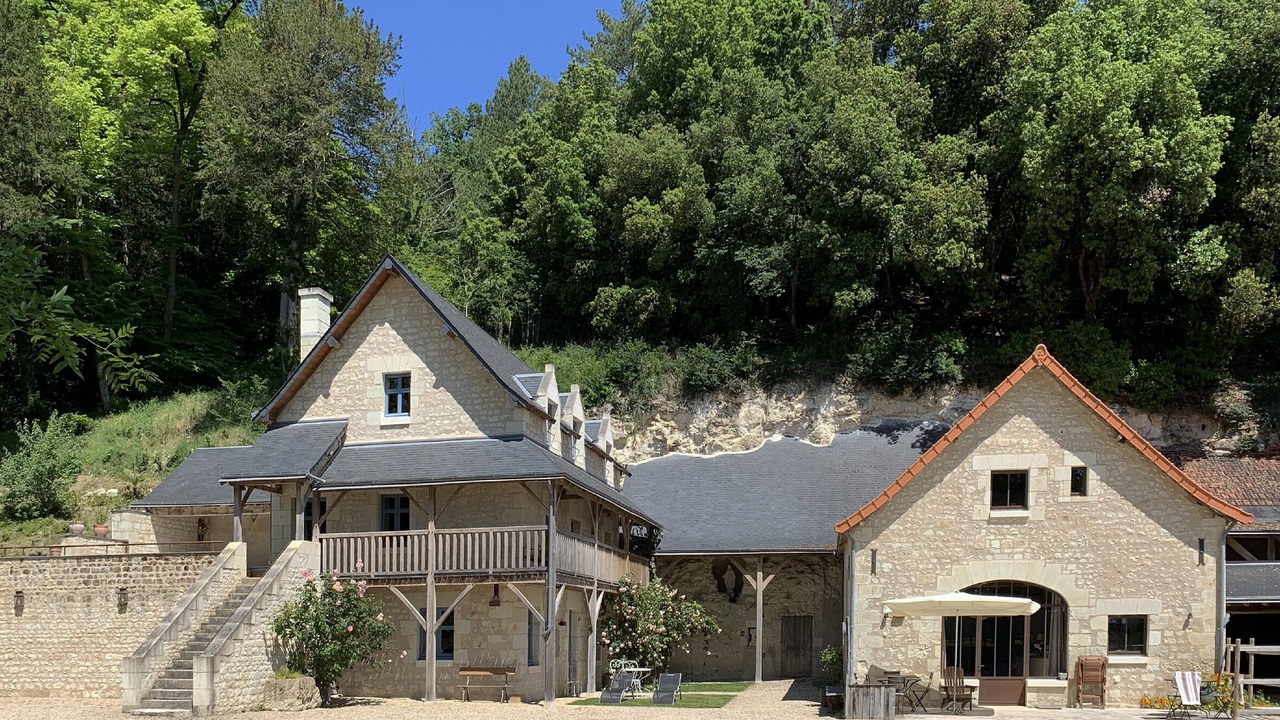 Photo of Outdoor in Cravant-les-Coteaux