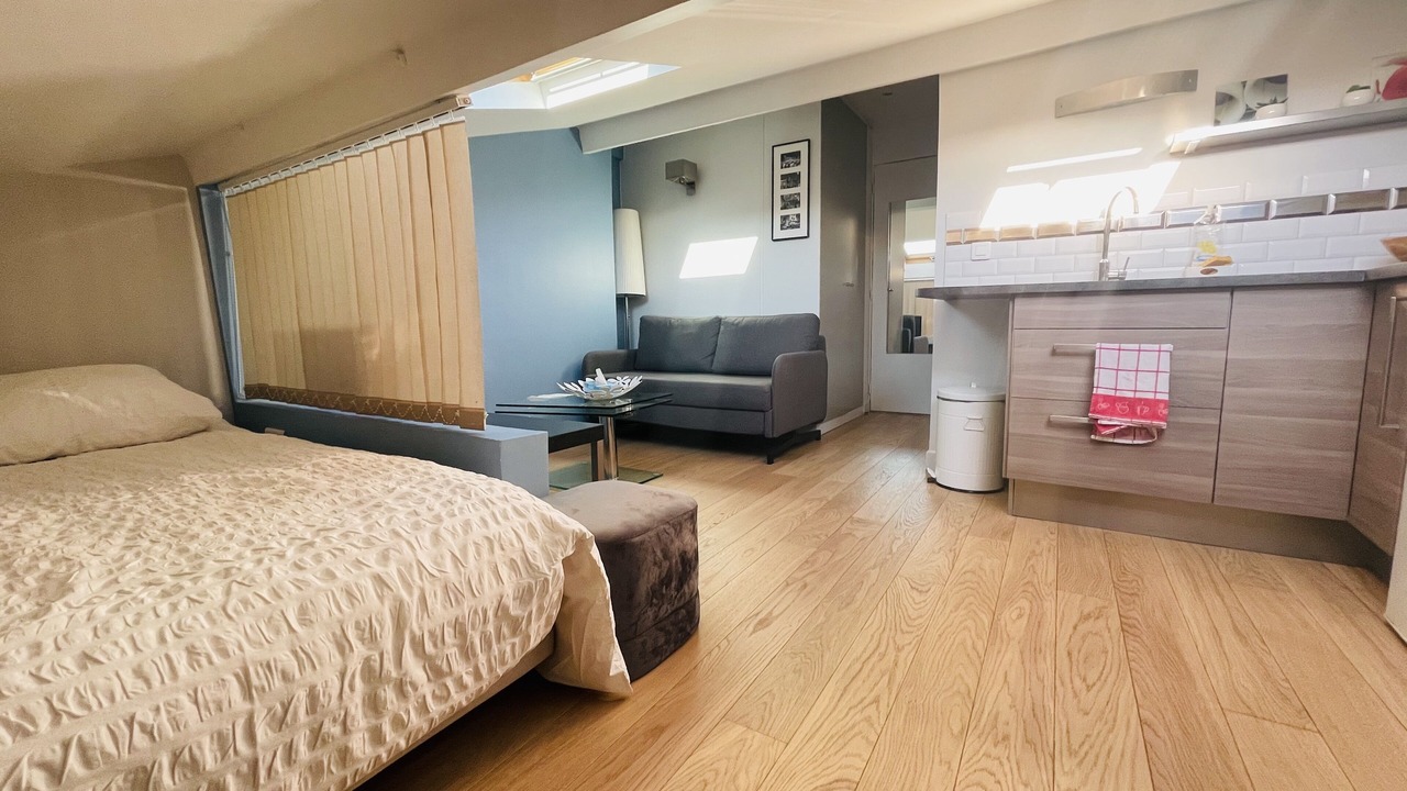 Photo of Bedroom in Charonne