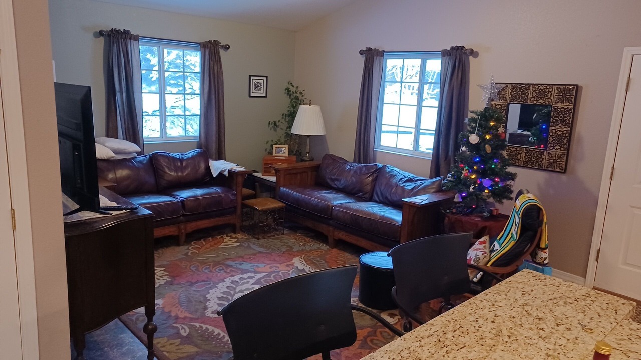 Photo of Livingroom in Mountainaire