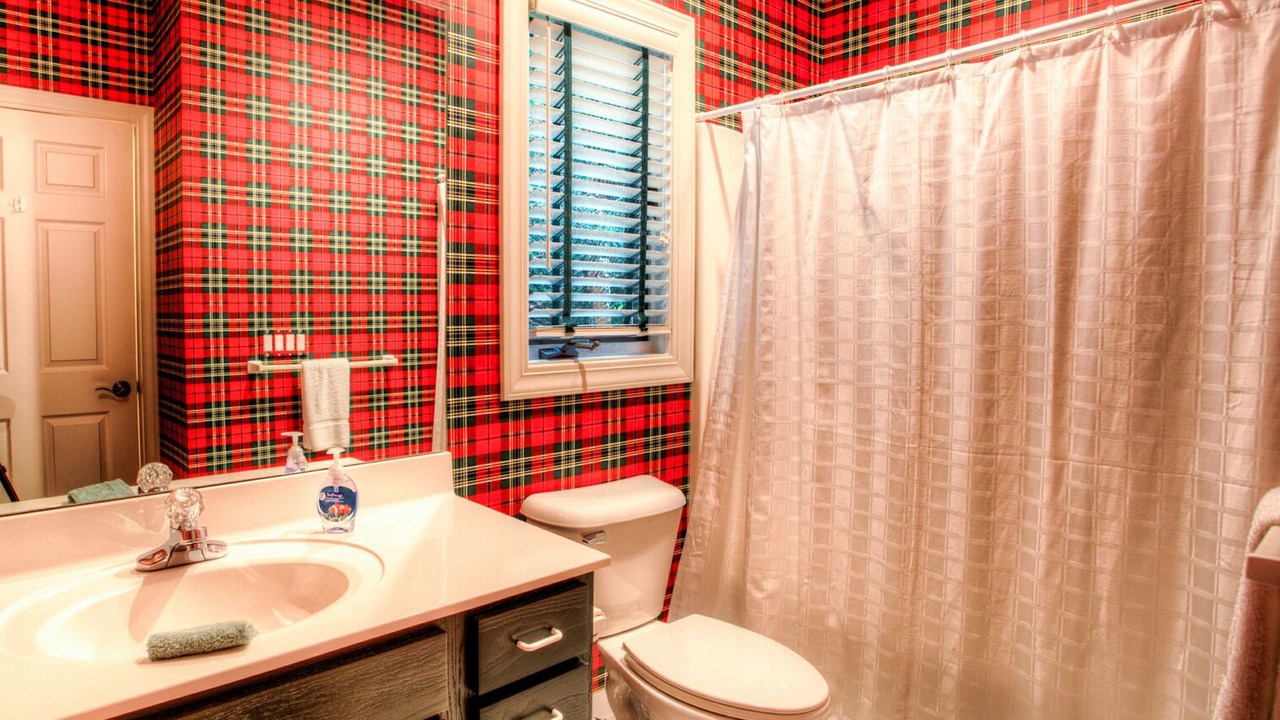 Photo of Bathroom in Mountain Air