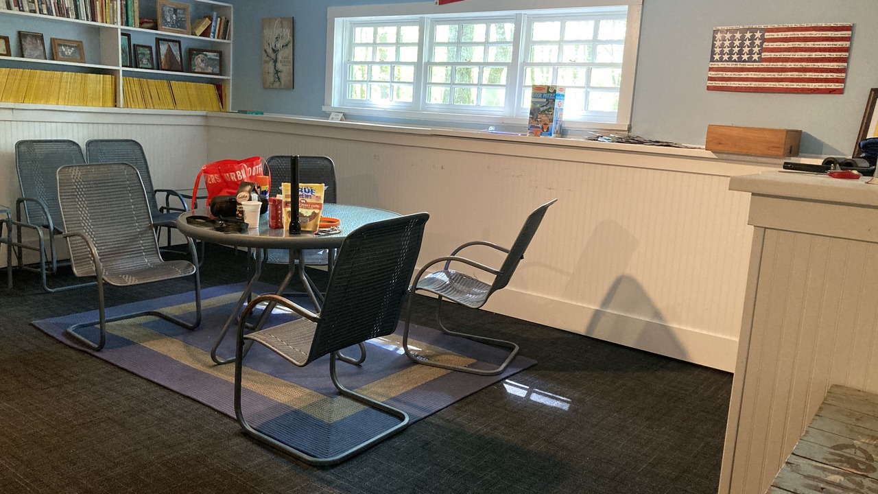 Photo of Others in Clarkesville