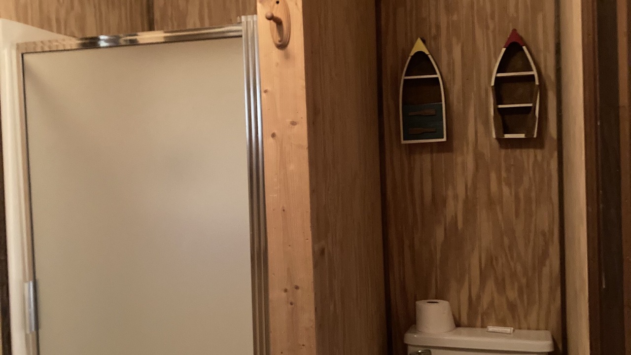 Photo of Bathroom in Clarkesville