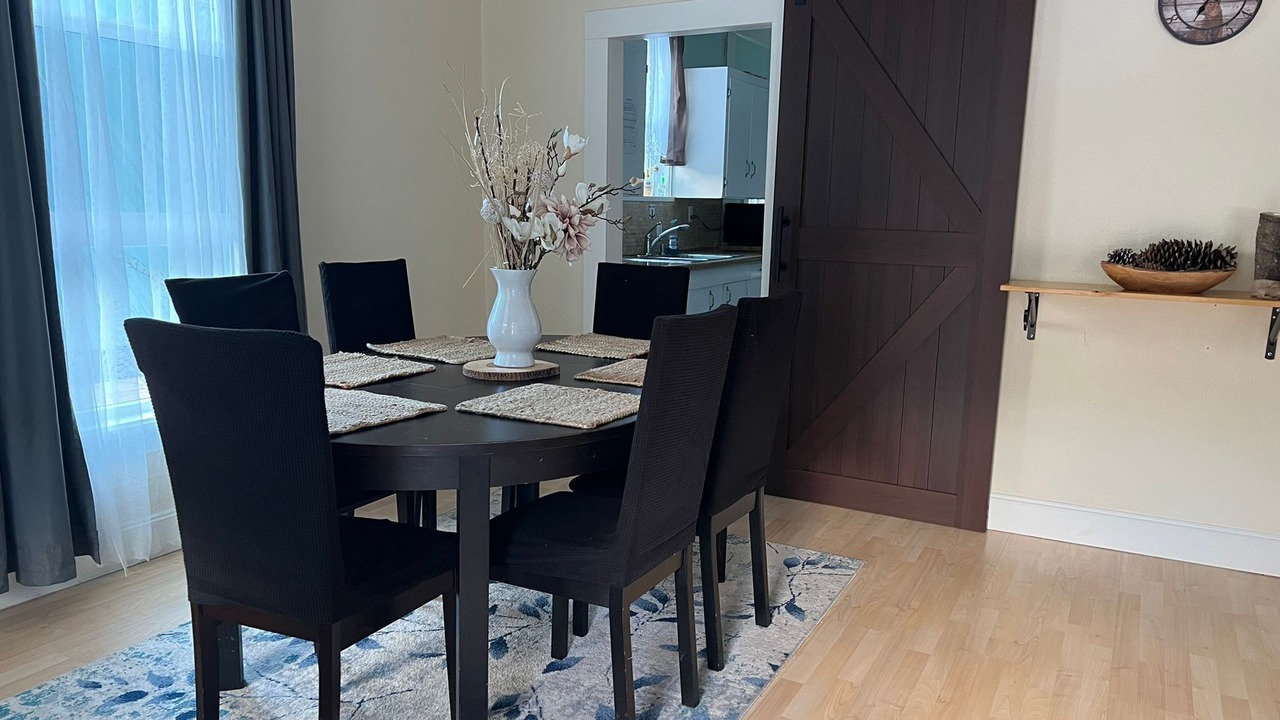 Photo of Others in Dunsmuir