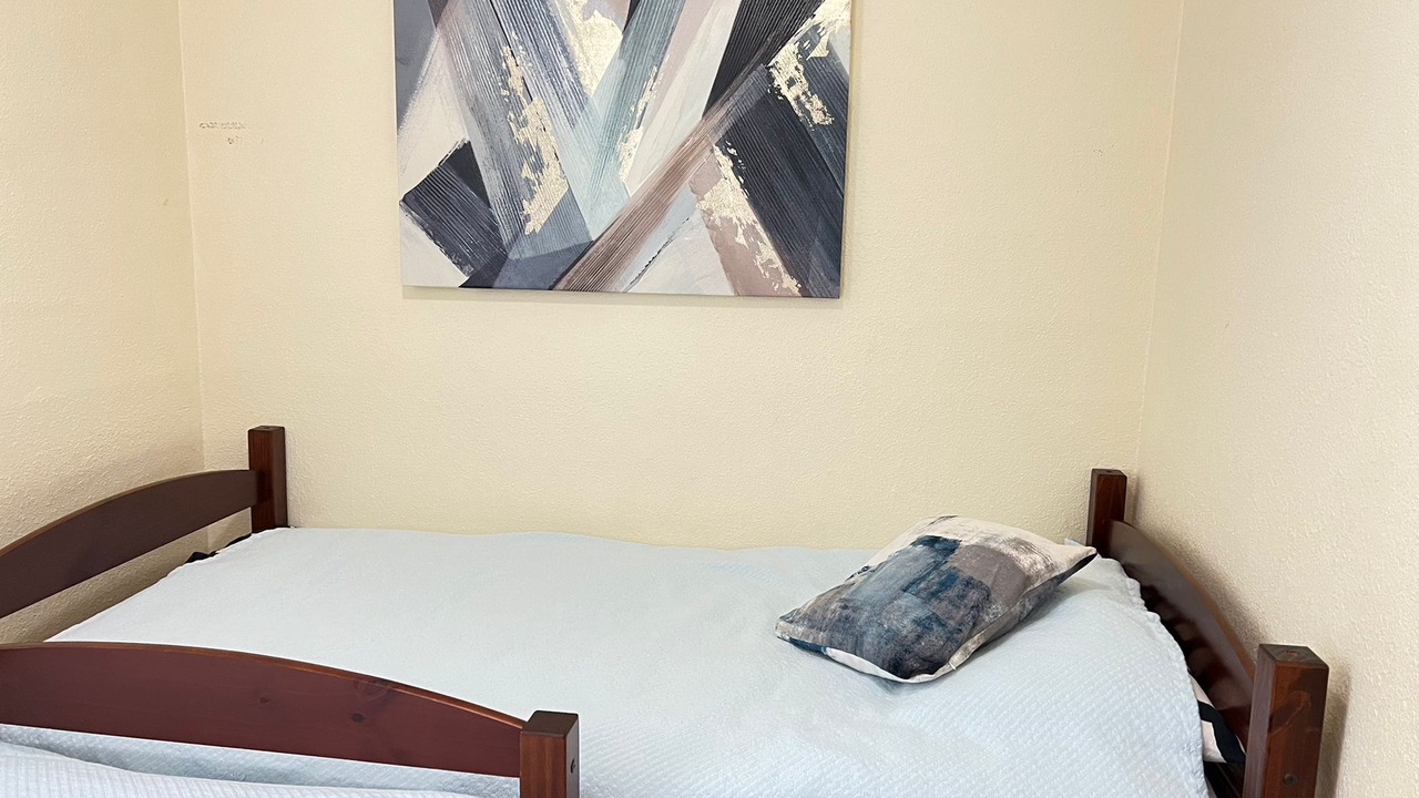 Photo of Bedroom in Dunsmuir