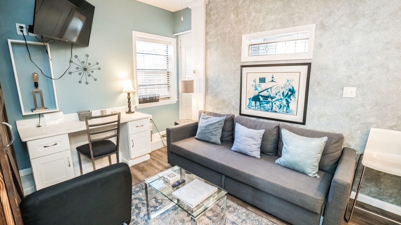 Photo of Livingroom in Tampa Heights