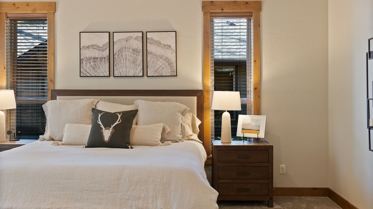 Photo of Bedroom in Sunriver