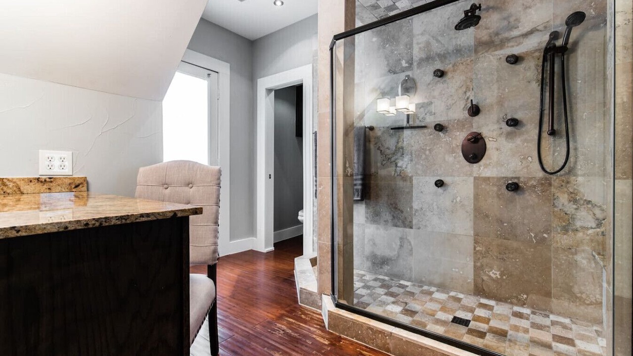 Photo of Bathroom in Peak's Suburban Addition