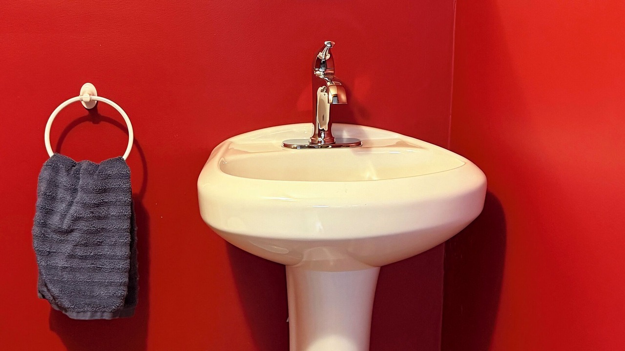 Photo of Bathroom in Niagara Falls