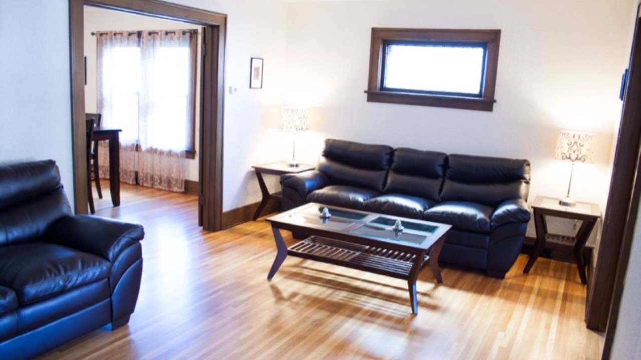 Photo of Livingroom in Niagara Falls
