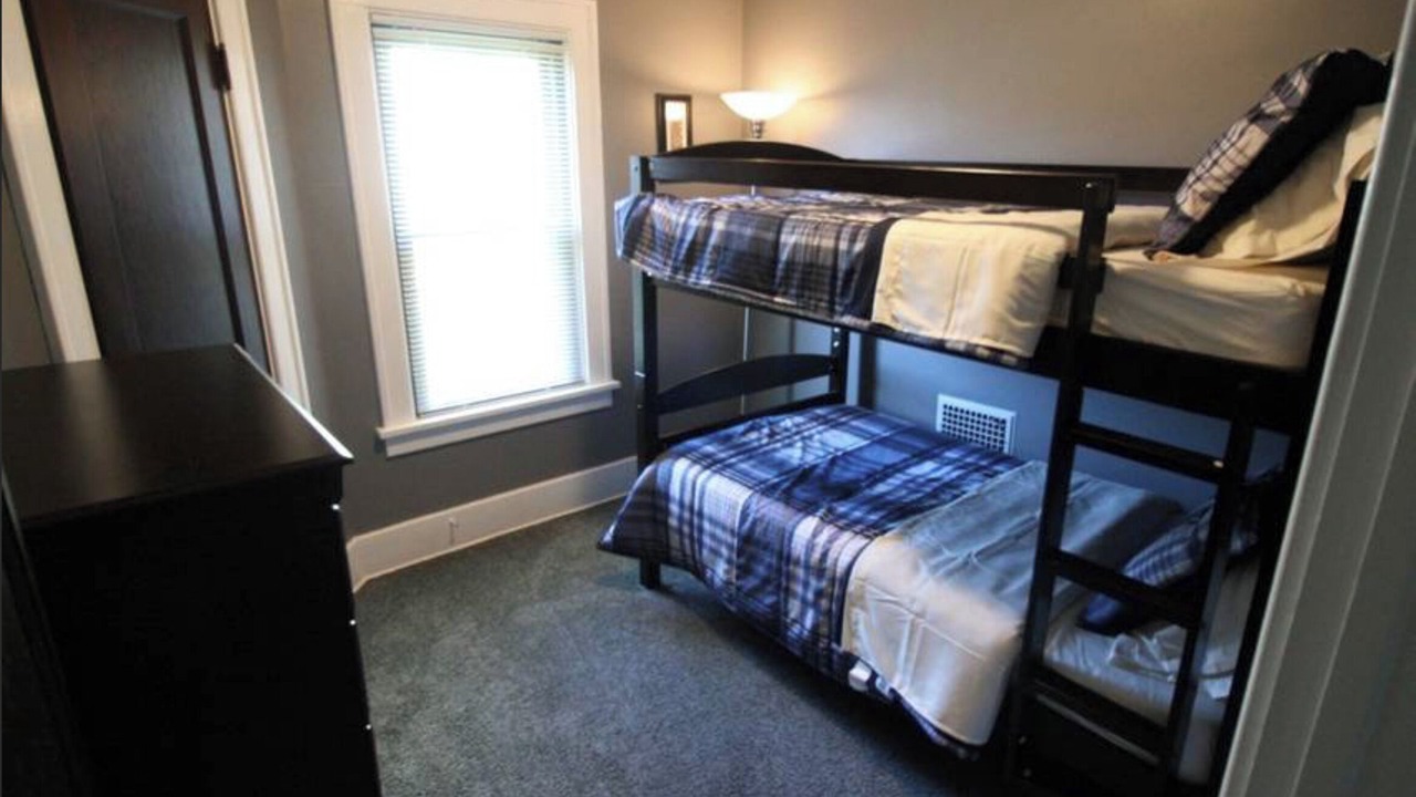 Photo of Bedroom in Niagara Falls