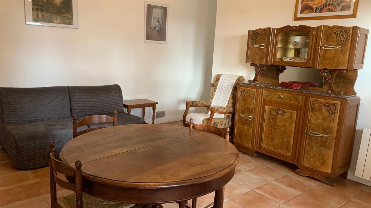 Photo of Livingroom in Saint-Victor-et-Melvieu