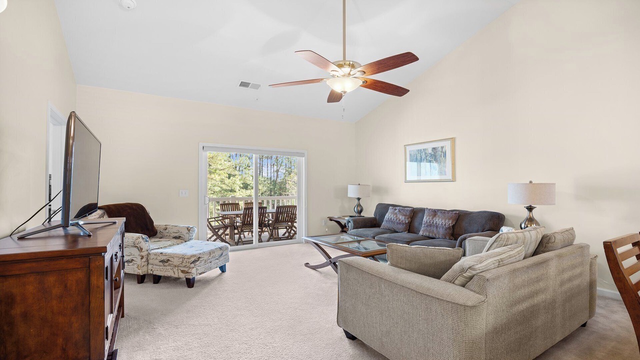 Photo of Livingroom in North Myrtle Beach