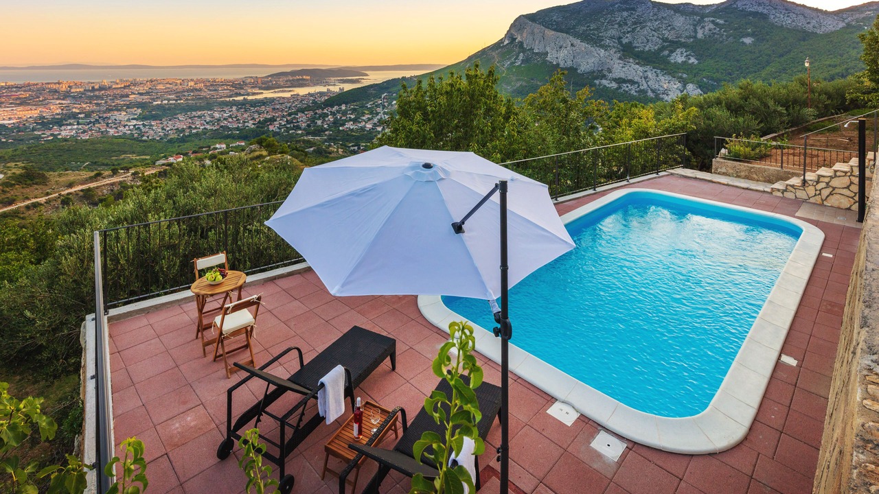 Photo of Outdoor in Klis