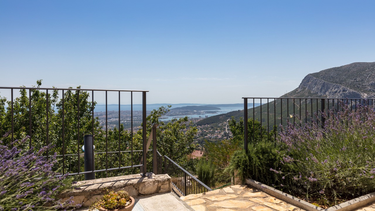 Photo of Outdoor in Klis