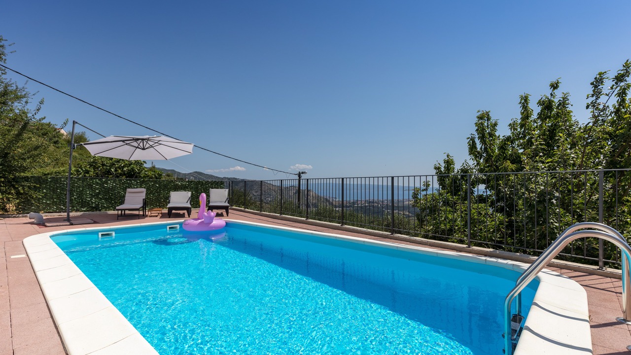 Photo of Outdoor in Klis