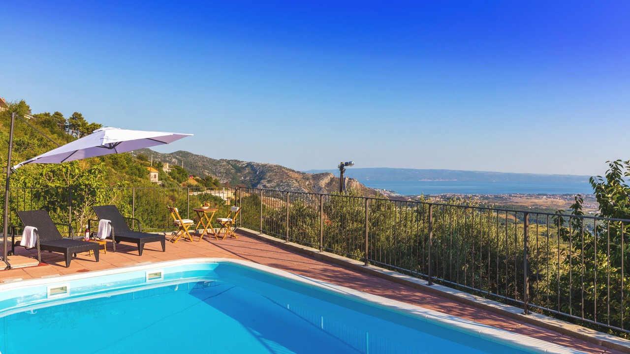 Photo of Outdoor in Klis