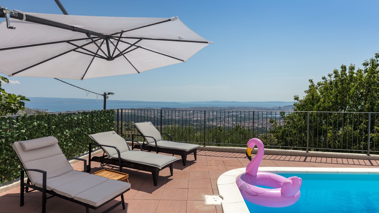 Photo of Outdoor in Klis