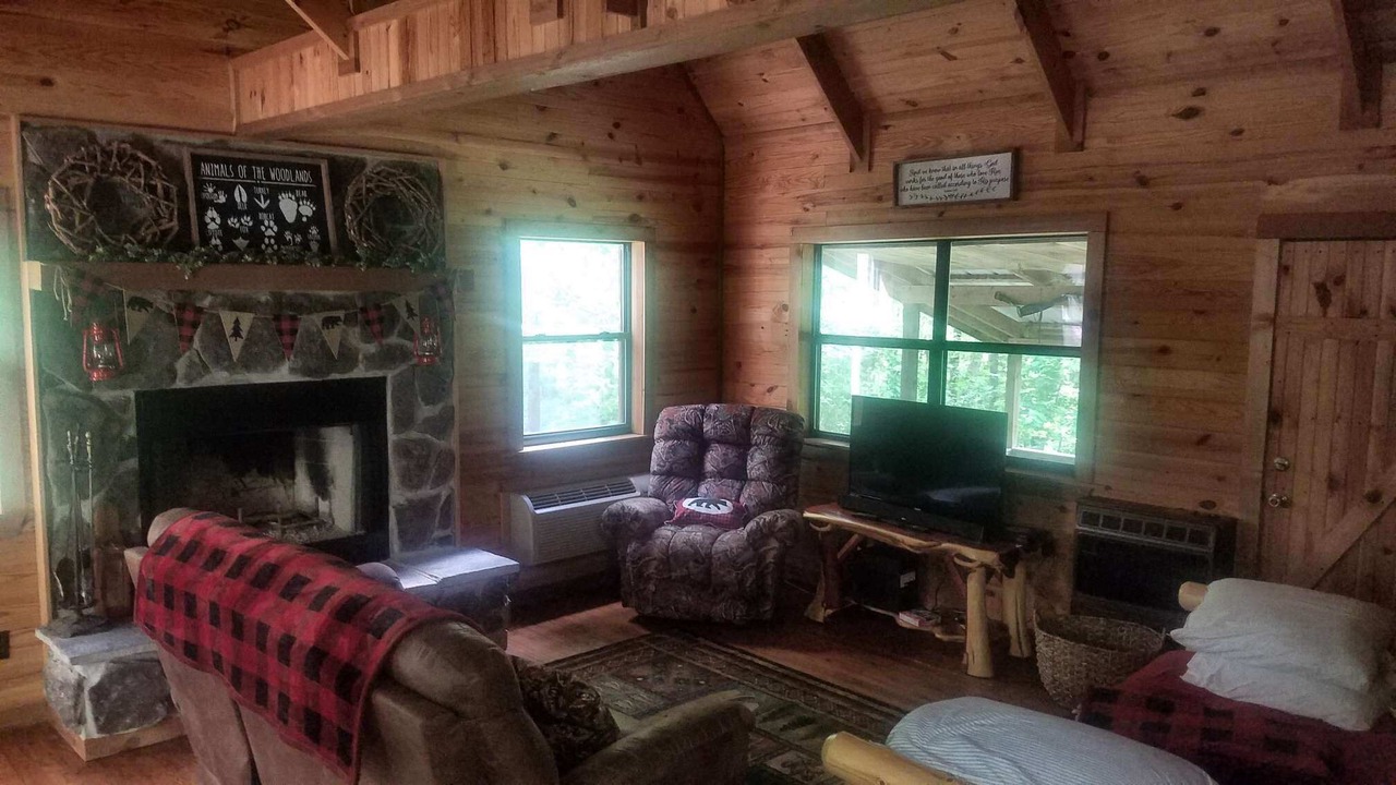 Photo of Livingroom in Huntsville