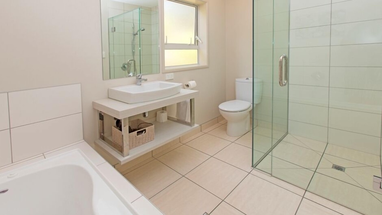 Photo of Bathroom in Paihia