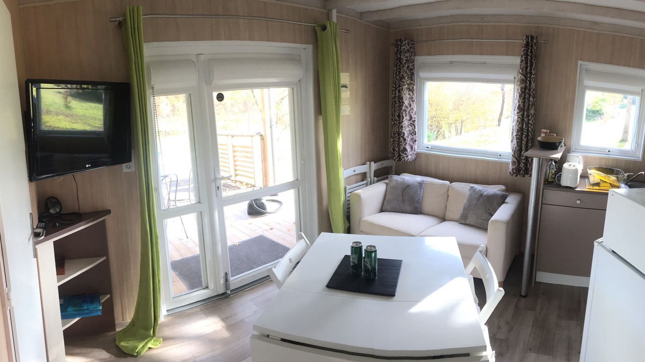 Photo of Livingroom in Saint-Paul-Lizonne