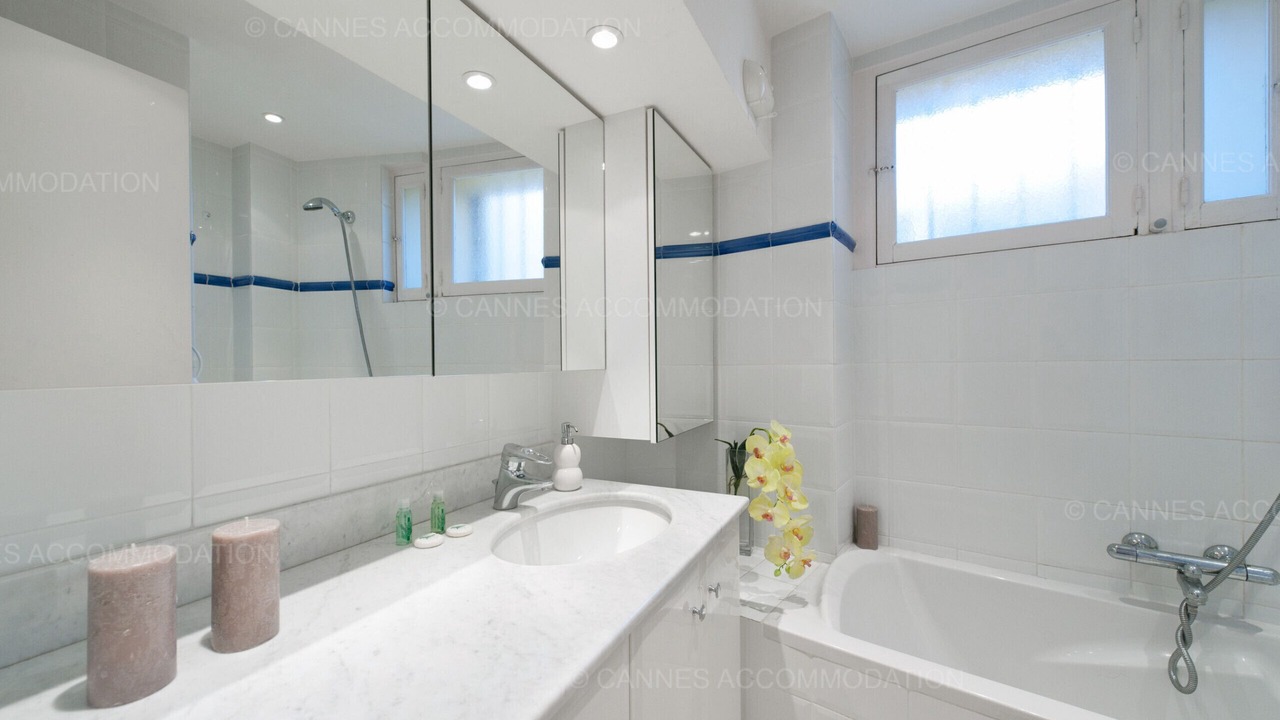 Photo of Bathroom in Le Suquet