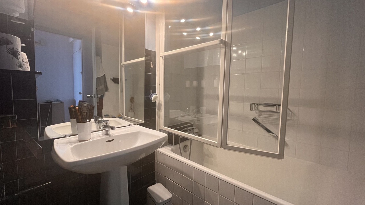 Photo of Bathroom in Les Sables d'Olonne