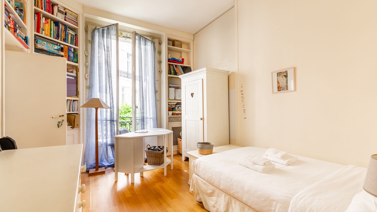 Photo of Bedroom in Ternes