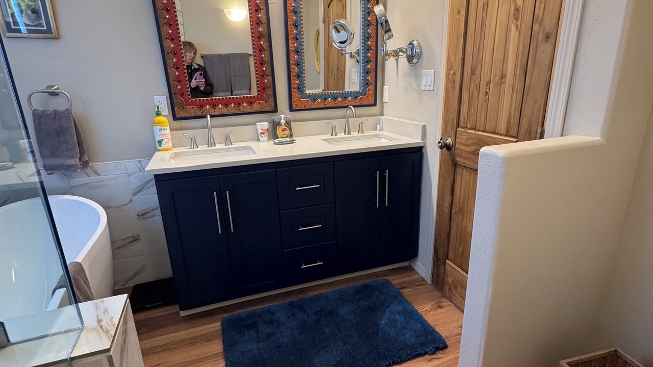 Photo of Bathroom in Eldorado at Santa Fe