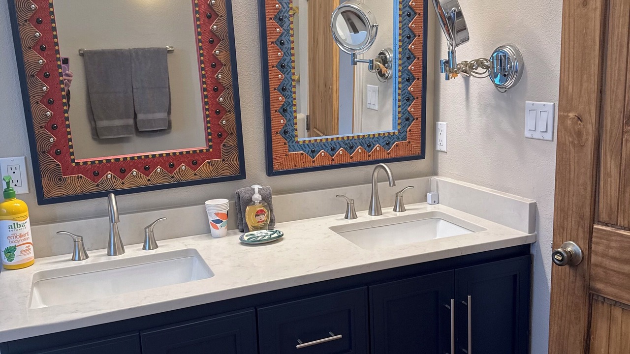 Photo of Bathroom in Eldorado at Santa Fe