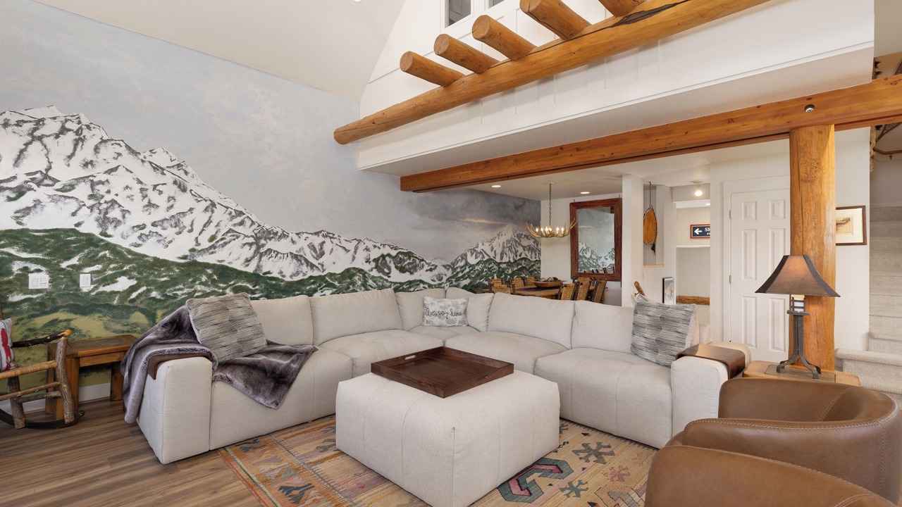 Photo of Bedroom in Saddle Ridge