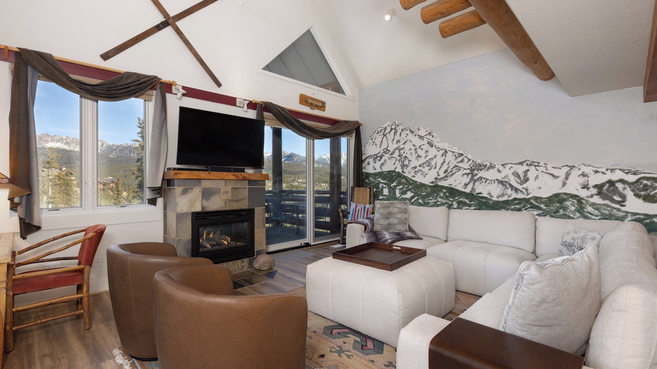 Photo of Bedroom in Saddle Ridge