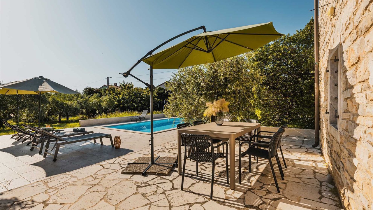 Photo of Outdoor in Kastel