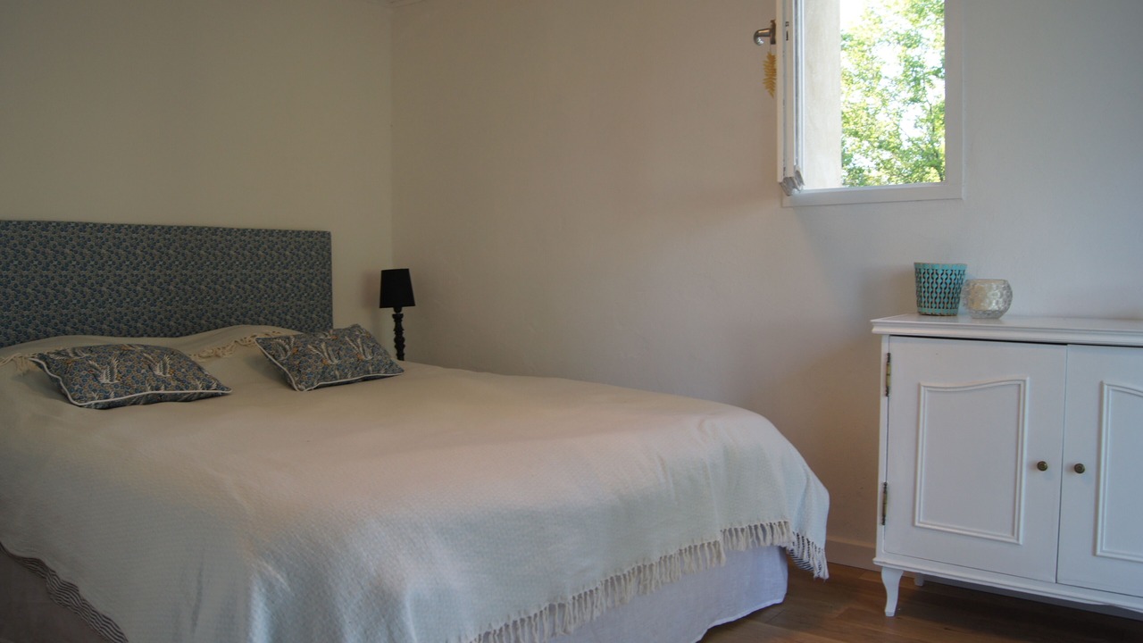 Photo of Bedroom in Condorcet