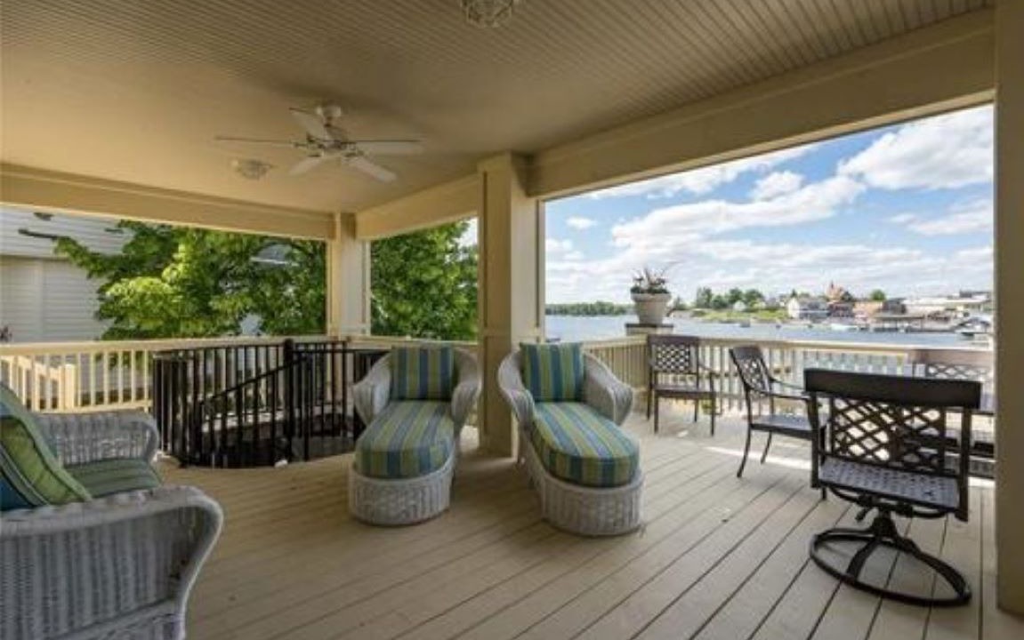 Photo of Patio Balcony in Alexandria Bay