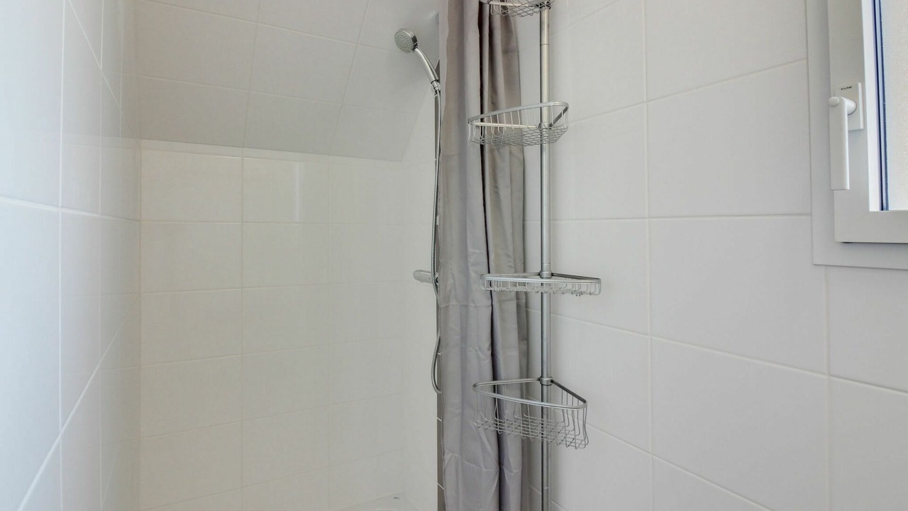 Photo of Bathroom in Saint-Lunaire